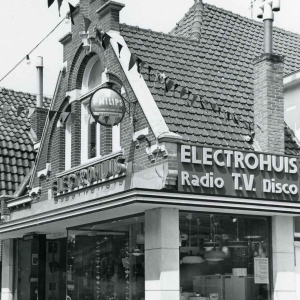 IBSOELESCHOO012