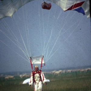 image002